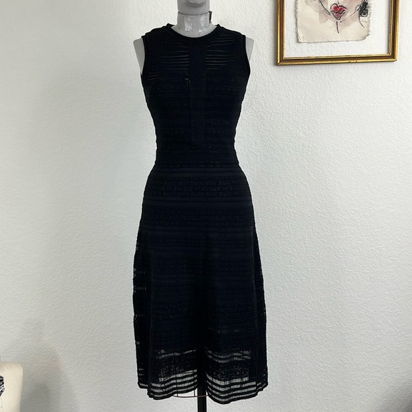 Missoni Knit Crochet Sleeveless Knit Fit Flare A Lined Knee Dress - Picture 1 of 12